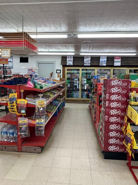 More Photos Of 17186 Highway 321, Dayton Storefront Retail Office For Sale