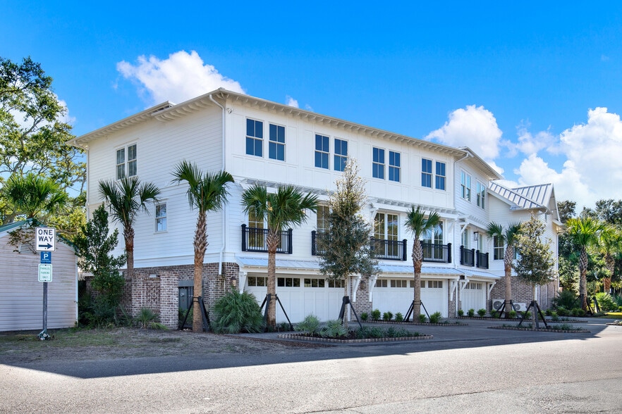 More Photos Of 104 17th pl, Tybee Island Multifamily For Sale