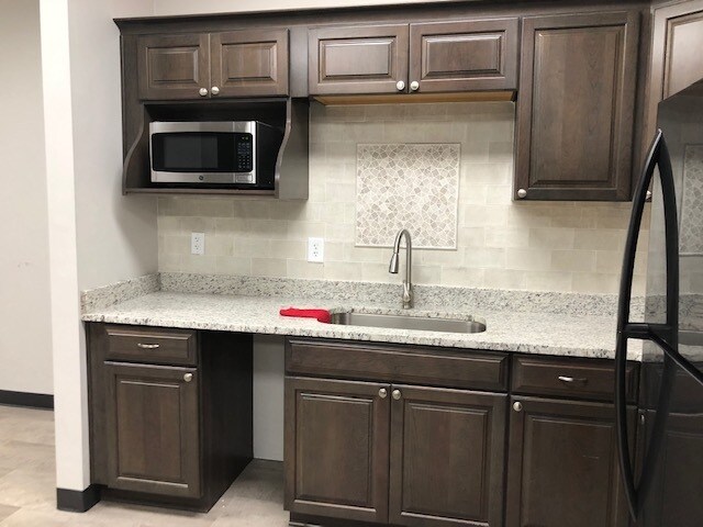 More Photos Of 2850-2870 S Church St, Murfreesboro Unknown For Lease