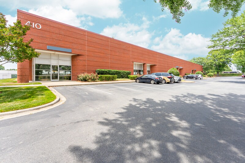 More Photos Of 408 Gallimore Dairy Rd, Greensboro Unknown For Lease