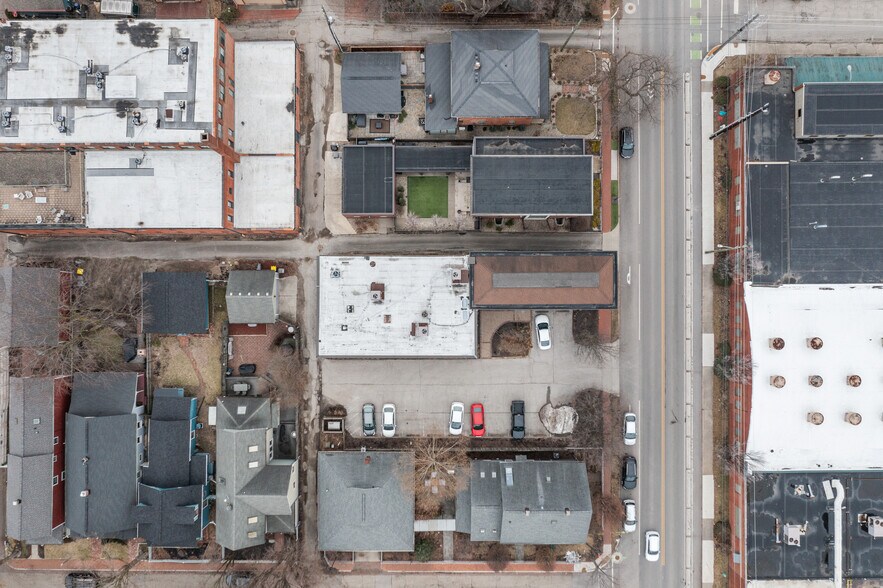 More Photos Of 330 N College Ave, Indianapolis Office For Sale