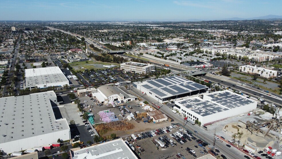 More Photos Of 1244 N Anaheim Blvd, Anaheim Warehouse For Lease