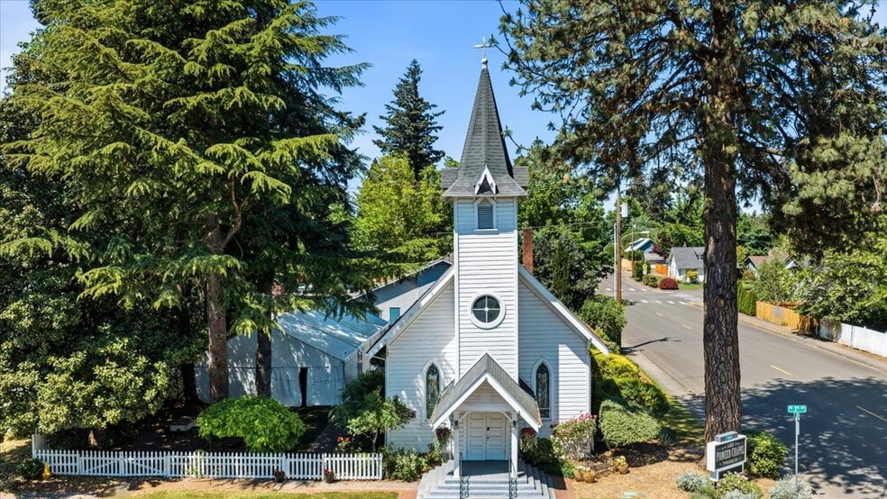 Primary Photo Of 508 NW 3rd Ave, Canby Religious Facility For Sale