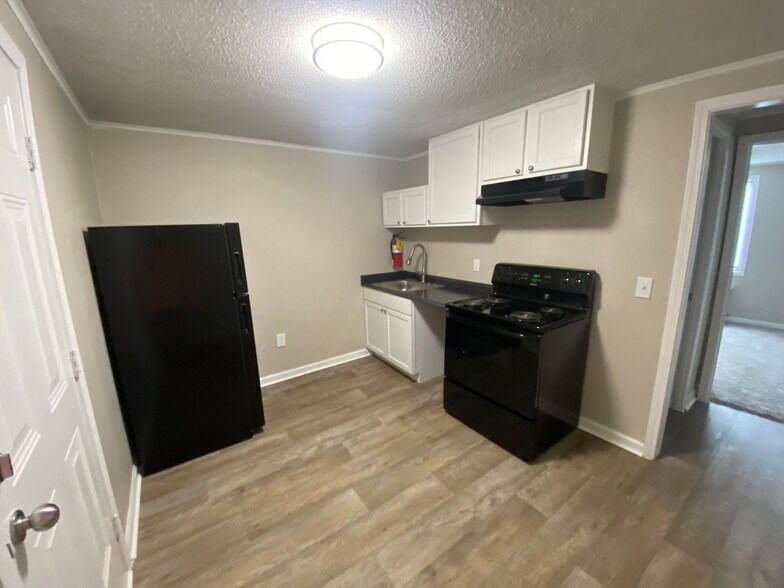 More Photos Of 210 Lanier Dr, Statesboro Apartments For Sale