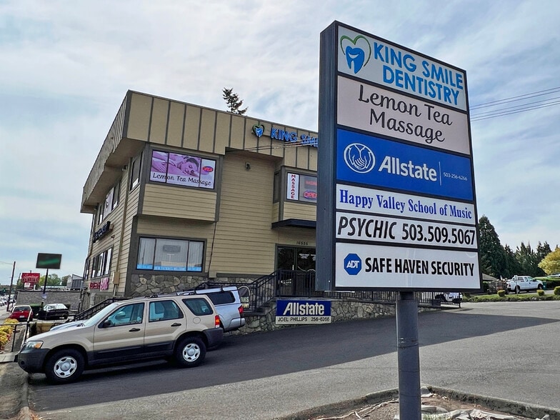 More Photos Of 10555 SE 82nd Ave, Portland Medical For Lease