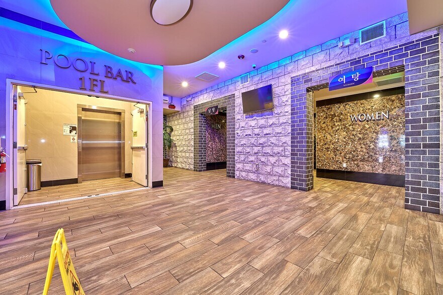 More Photos Of 620 S Union Ave, Los Angeles Storefront For Sale