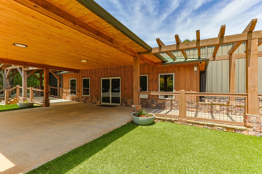 More Photos Of 7288 Highway 515 N, Ellijay Religious Facility For Sale
