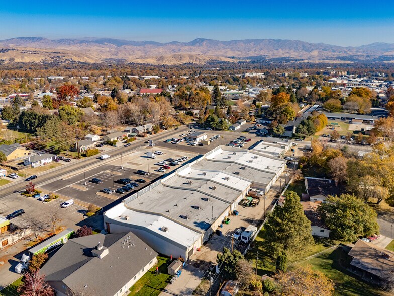 More Photos Of 6421-6517 W Ustick Rd, Boise Freestanding For Sale