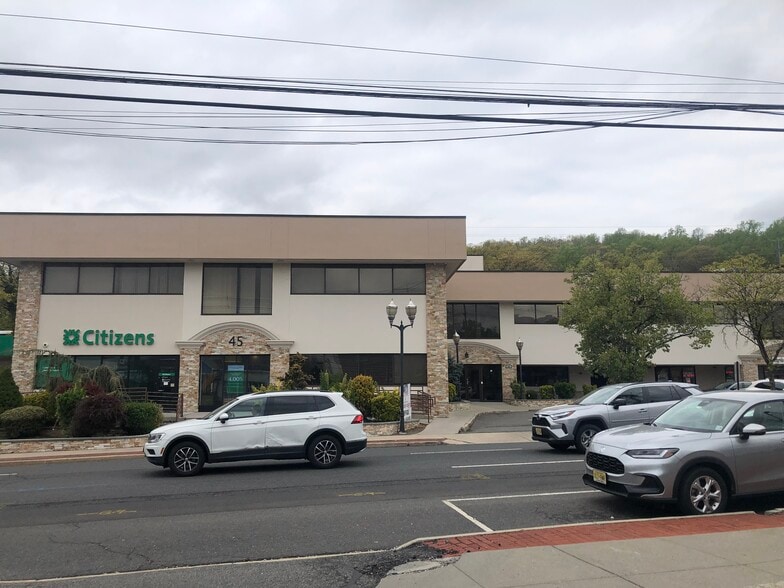Primary Photo Of 45 Essex St, Millburn Bank For Lease