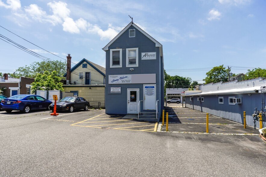 More Photos Of 377 Main St, Center Moriches Storefront Retail Office For Sale