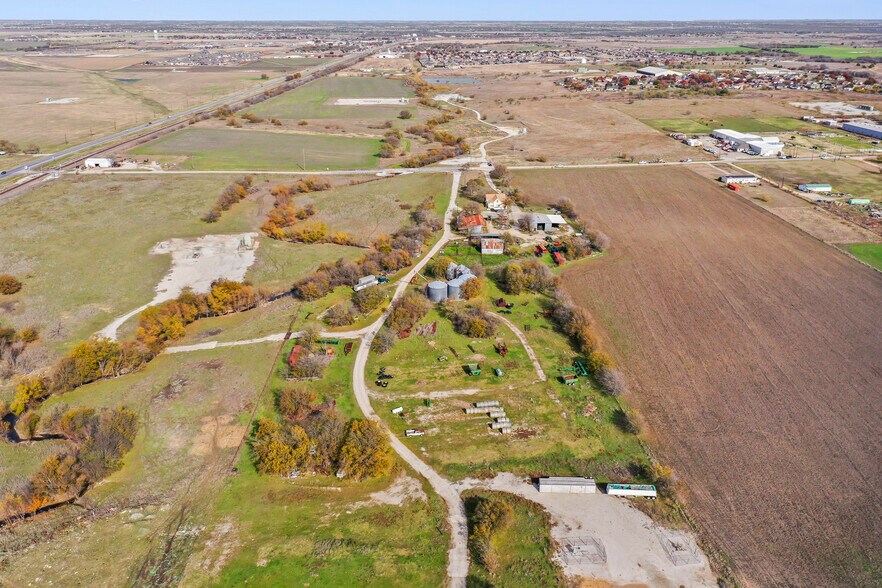 More Photos Of , Ponder Land For Sale