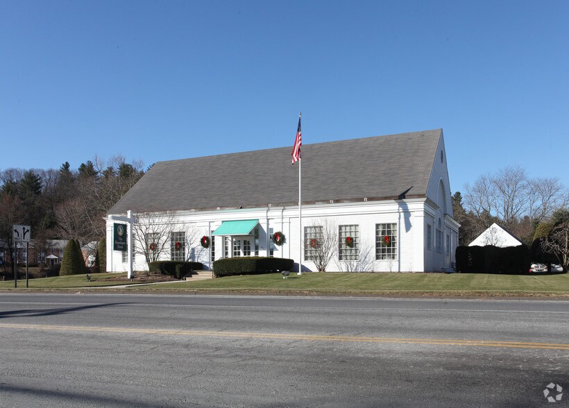 Primary Photo Of , Simsbury Unknown For Sale