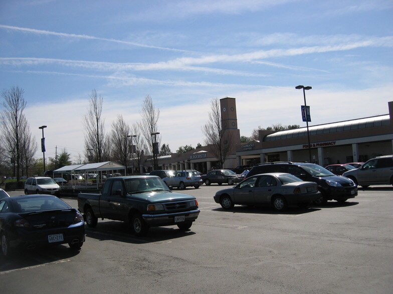 More Photos Of 18200-18250 Flower Hill Way, Gaithersburg Unknown For Lease