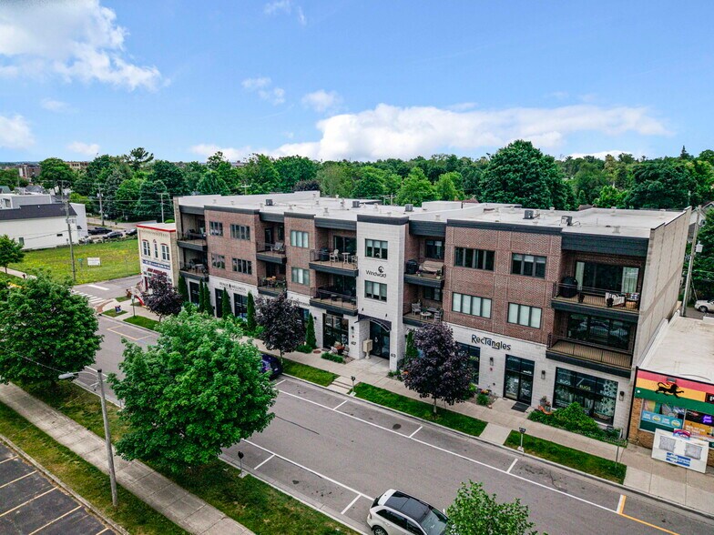 More Photos Of 607 Randolph St, Traverse City Medical For Sale