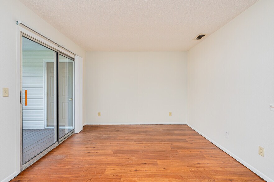 More Photos Of , South Daytona Multifamily For Sale