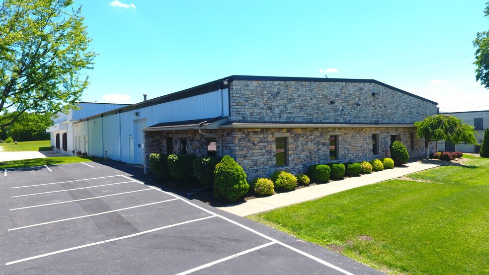 Primary Photo Of 7948 Freedom Ave NW, North Canton Warehouse For Lease