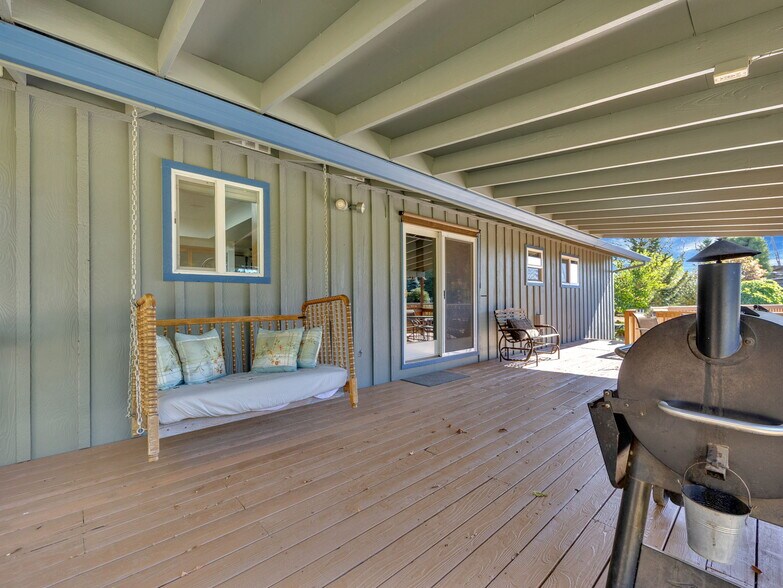 More Photos Of 44434 SE Coalman Rd, Sandy Light Manufacturing For Sale