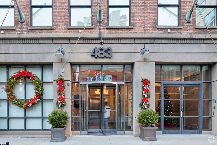 More Photos Of 483 Tenth Ave, New York Loft Creative Space For Lease