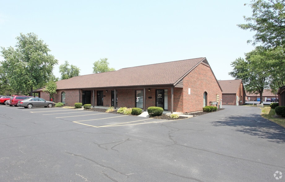 Primary Photo Of 623 Park Meadow Rd, Westerville Office For Lease