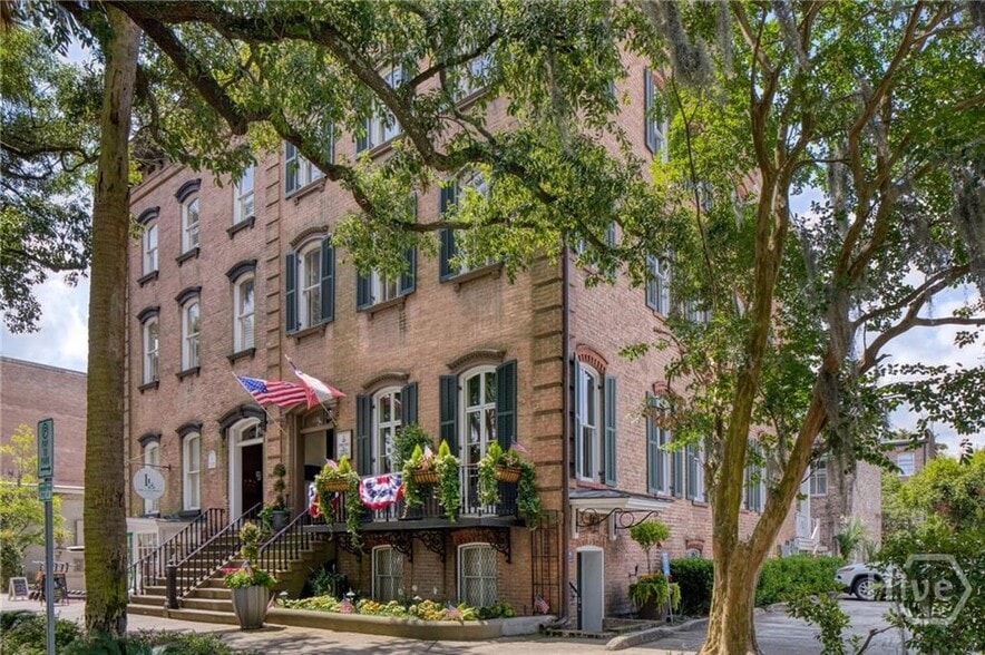 Primary Photo Of 109 W Liberty St, Savannah Hospitality For Sale
