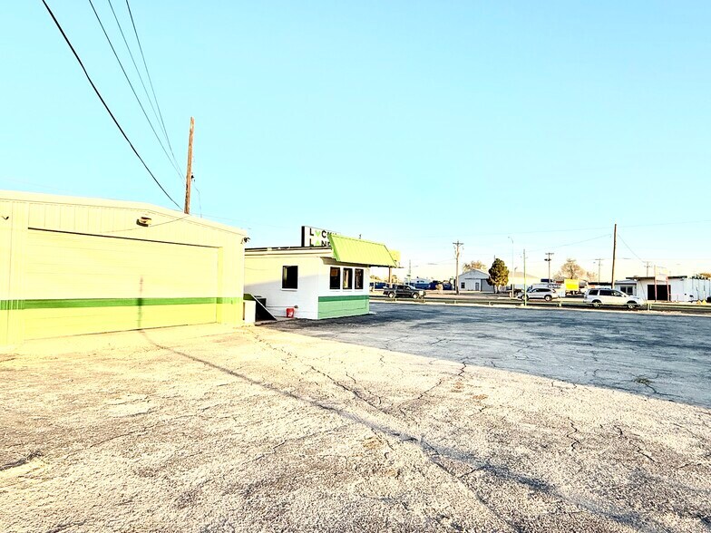 More Photos Of 2800 W Wall St, Midland Auto Dealership For Sale