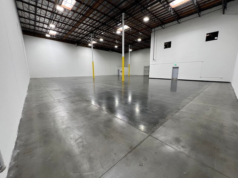 Primary Photo Of 1501-1509 Rio Vista Ave, Los Angeles Unknown For Lease