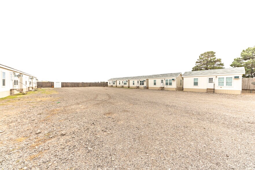 More Photos Of 4301 S County Road 1135, Midland Specialty For Lease