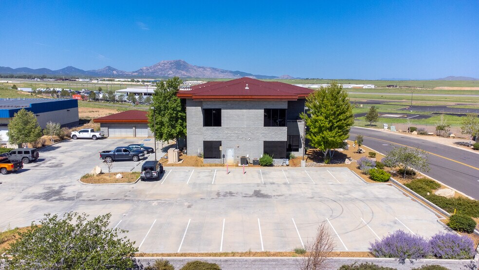 More Photos Of 6752 Inter Cal Way, Prescott Medical For Lease