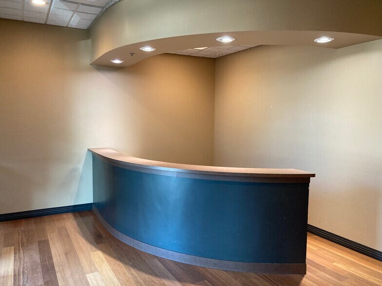 More Photos Of 1400 N McColl Rd, McAllen Medical For Lease