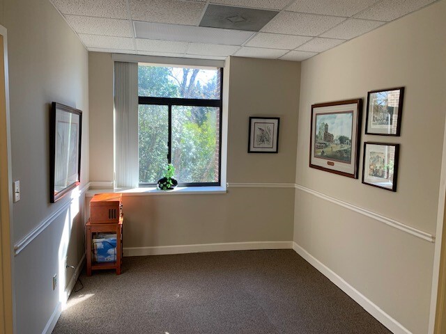 More Photos Of 10801 Johnston Rd, Charlotte Office For Lease