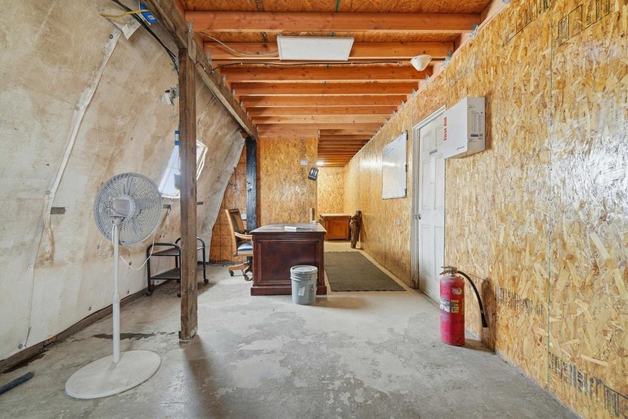 More Photos Of 6810 W Yellowstone Hwy, Casper Industrial For Sale