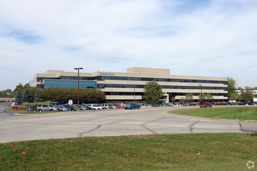 More Photos Of 7440 Woodland Dr, Indianapolis Medical For Lease