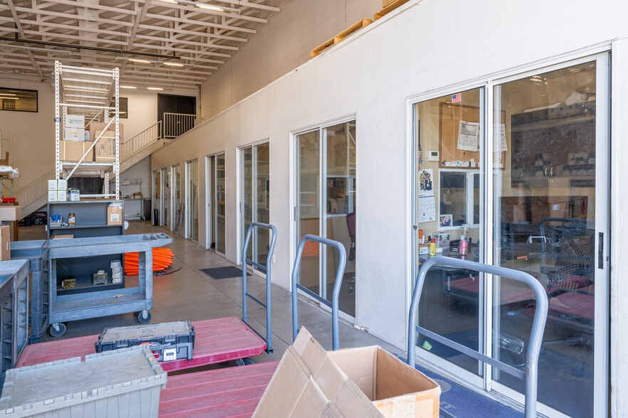 More Photos Of 3184 N Colorado St, Chandler Warehouse For Sale