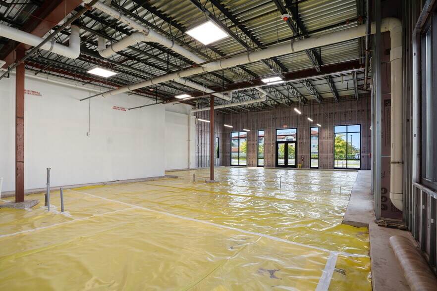 More Photos Of 409 Serano Way, Nokomis Office For Lease