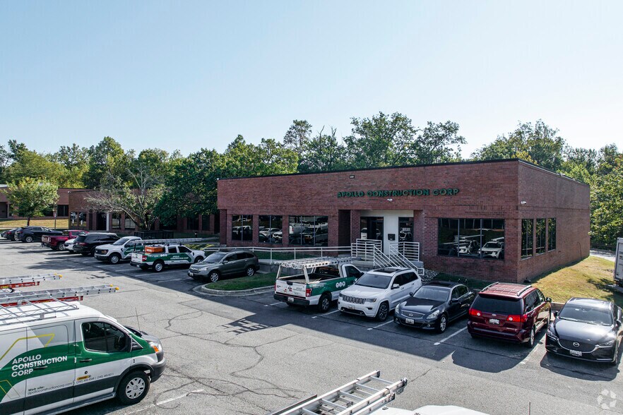 More Photos Of 4000 Blackburn Ln, Burtonsville Unknown For Lease