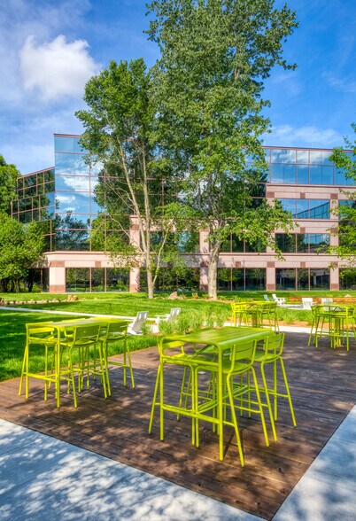 More Photos Of 800 Parc Pt, Alpharetta Unknown For Lease