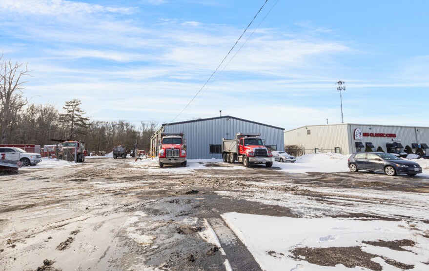 More Photos Of 1877 Fall River Ave, Seekonk Warehouse For Sale