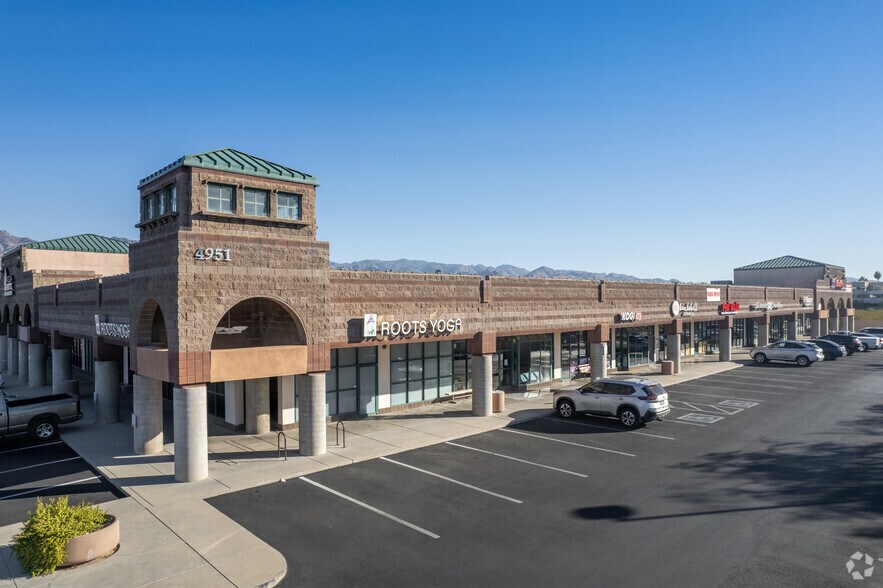 More Photos Of 4951 E Grant Rd, Tucson General Retail For Lease