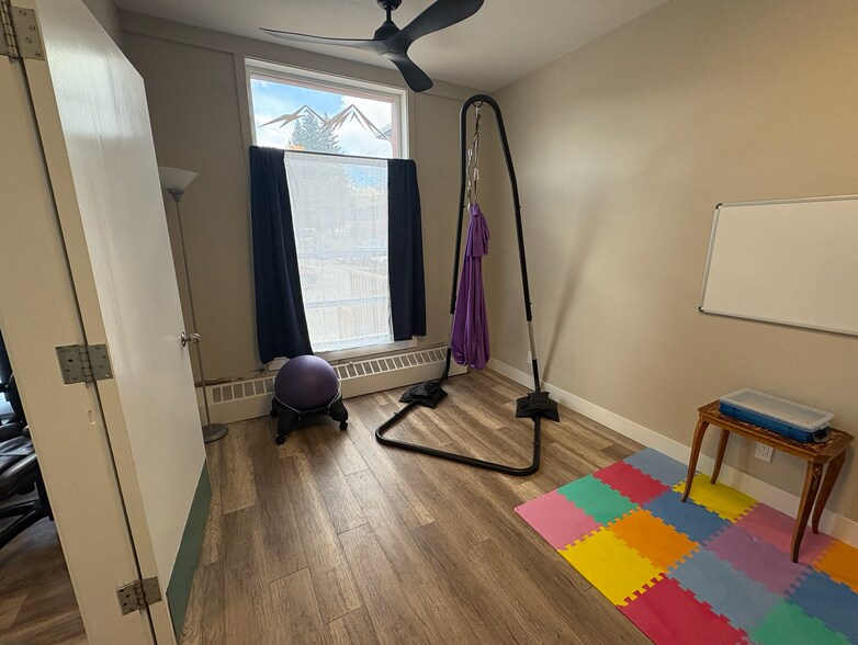 More Photos Of 115 W 6th St, Leadville Freestanding For Lease