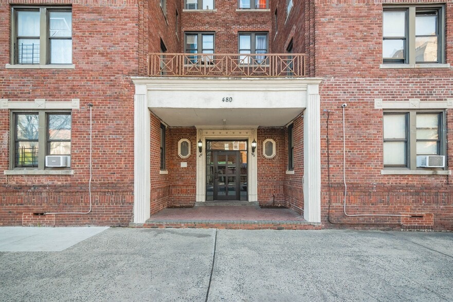 More Photos Of 480 Lefferts Ave, Brooklyn Apartments For Sale