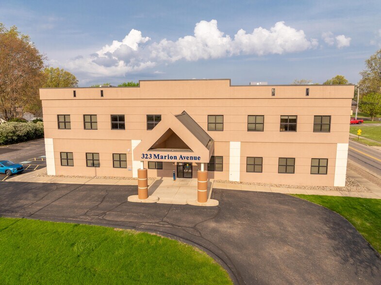 Primary Photo Of 323 Marion Ave, Massillon Medical For Sale