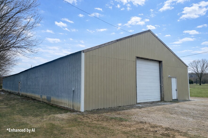 More Photos Of 1113 Monroe St, Fort Calhoun Warehouse For Lease