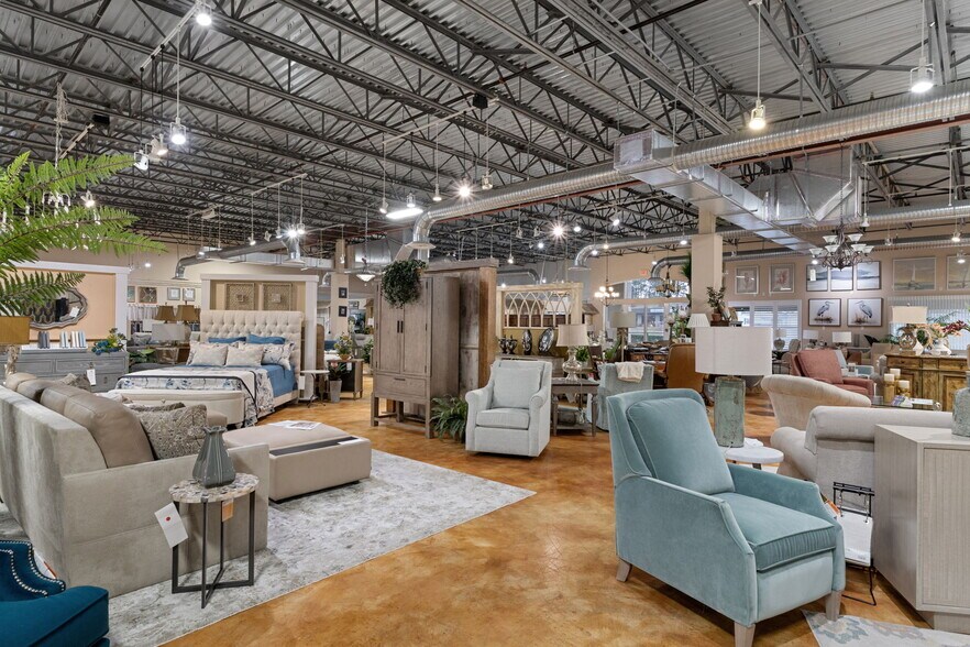 More Photos Of 97 W Gulf To Lake Hwy, Lecanto Freestanding For Sale