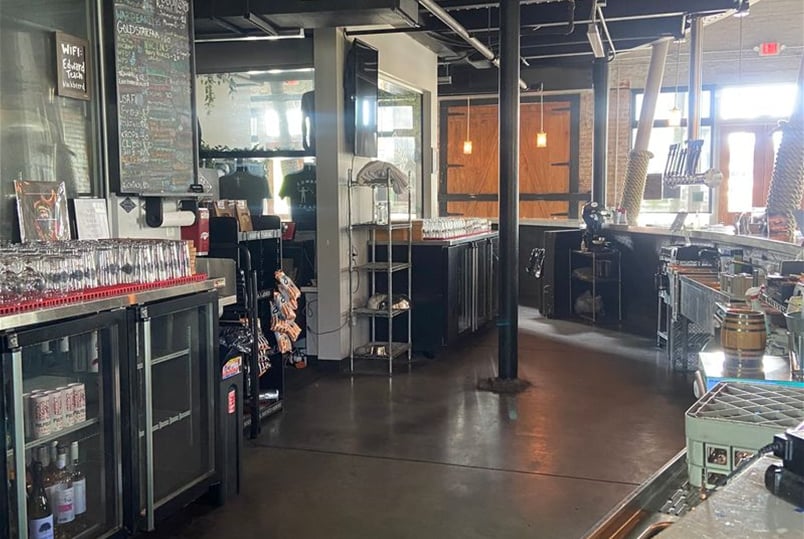 More Photos Of 604 N 4th St, Wilmington Restaurant For Sale