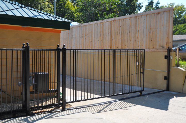 More Photos Of 2020 Highland Rd, Baton Rouge Hotel For Sale