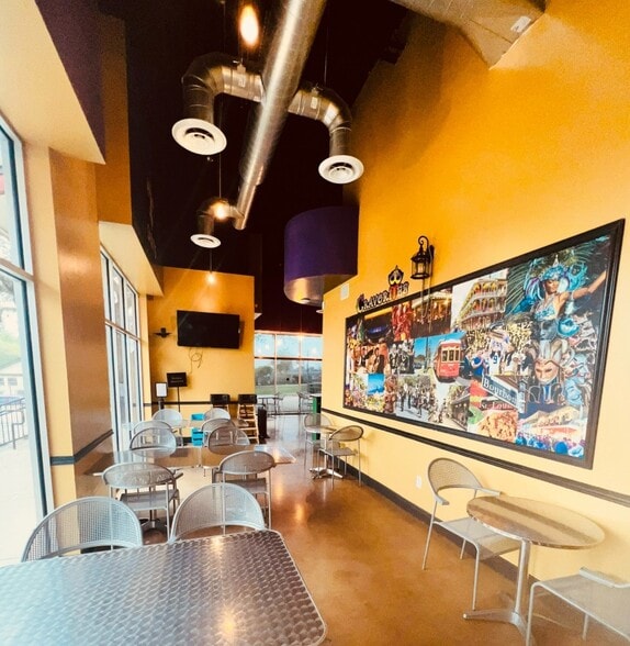 More Photos Of 5739 Callaghan Ctr, San Antonio Unknown For Lease