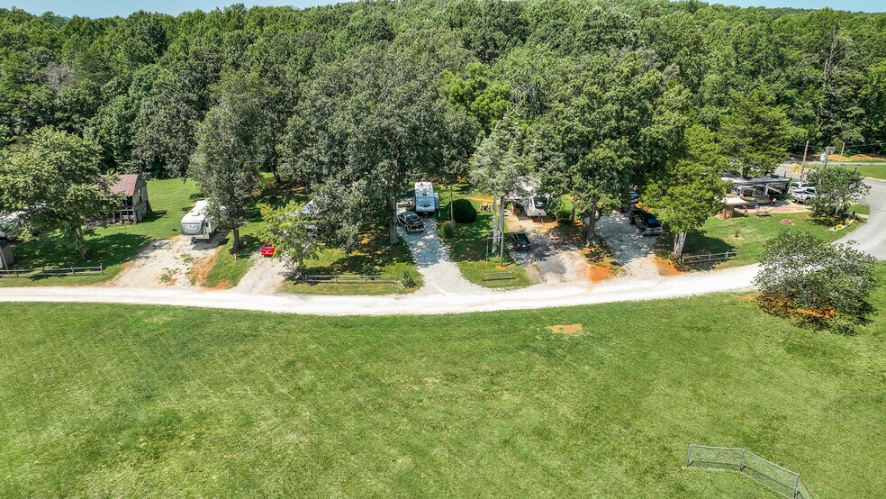 More Photos Of 1105 W Lake Rd, Spout Spring Trailer Camper Park For Sale