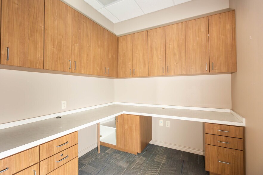 More Photos Of 8501 Wade Blvd, Frisco Unknown For Lease