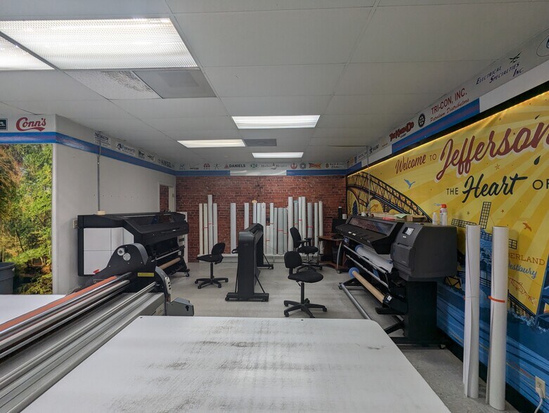More Photos Of 3920 Phelan Blvd, Beaumont General Retail For Sale