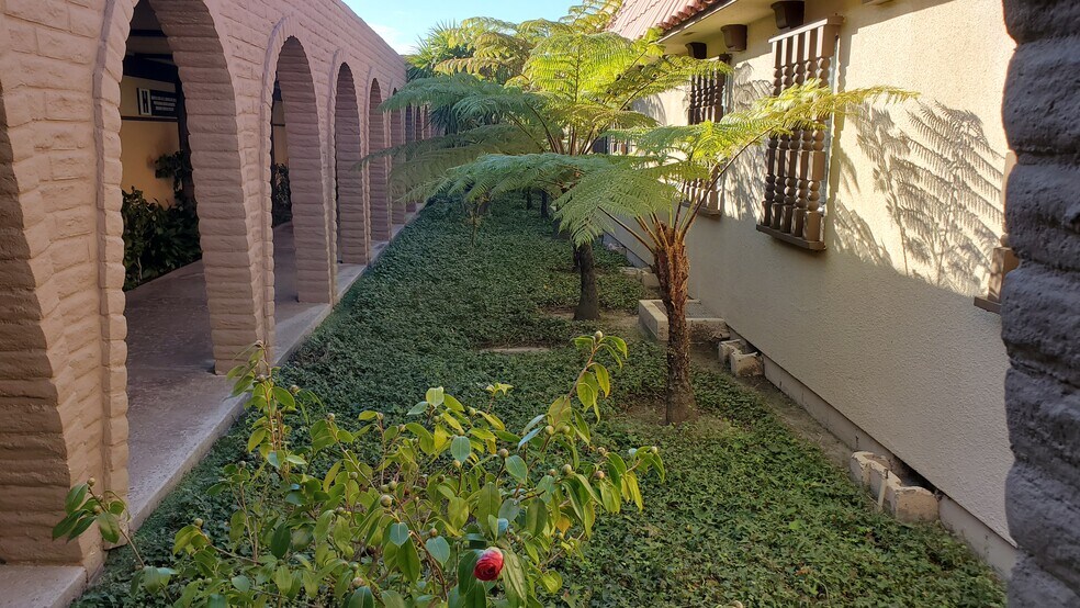 More Photos Of 3231 Waring Ct, Oceanside Medical For Lease